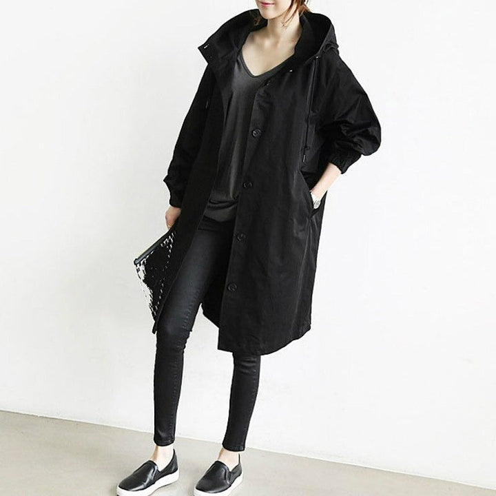 Jacqueline - Elegant and water resistant trench coat